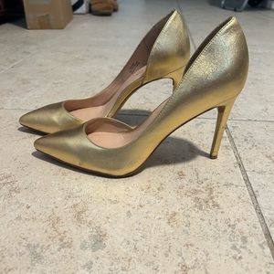 Size 7, gold Rachel Zoe heels